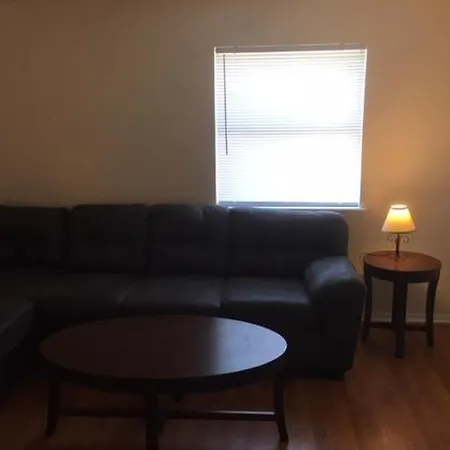 Fully Furnished Two Bedroom Apartment Lawton Exterior photo
